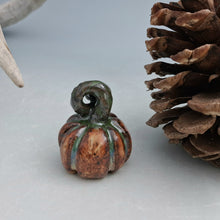 Load image into Gallery viewer, Tiny pumpkin