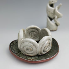 Load image into Gallery viewer, Coil candle holder