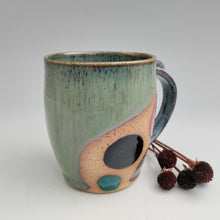 Load image into Gallery viewer, Color block mug -spearmint interior