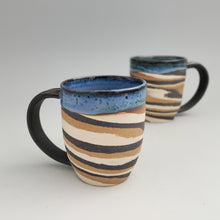 Load image into Gallery viewer, Marble mug with blue -medium