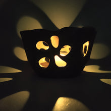 Load image into Gallery viewer, Wavy luminary -earthy green