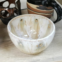 Load image into Gallery viewer, Herb stripper -creamy