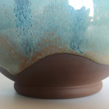 Load image into Gallery viewer, Bowl -minty sage with tiger stripes