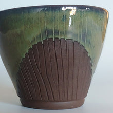 Load image into Gallery viewer, PAIR of green cups