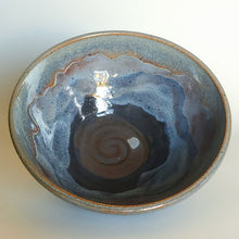 Load image into Gallery viewer, Serving bowl -blue mountains