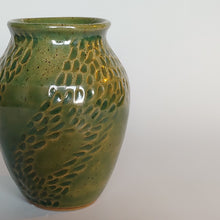 Load image into Gallery viewer, Green vase