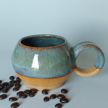 Load image into Gallery viewer, Pair of Bubble mugs
