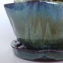 Load image into Gallery viewer, Octagon planter