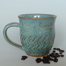 Load image into Gallery viewer, Groovy zig zag mug