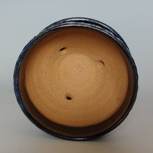 Load image into Gallery viewer, Planter -groovy & blue