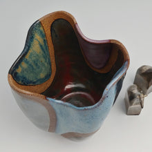 Load image into Gallery viewer, Earthy vase