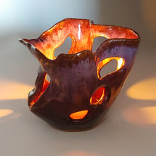 Load image into Gallery viewer, Purple-ish luminary