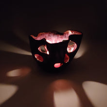Load image into Gallery viewer, Purple-ish luminary