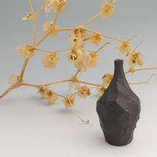 Load image into Gallery viewer, Tiny black clay vase