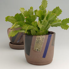 Load image into Gallery viewer, Planter -geometric colors