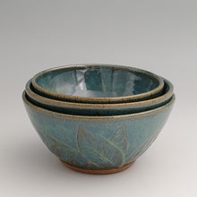 Load image into Gallery viewer, Small leafy ice cream bowls