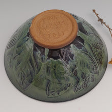 Load image into Gallery viewer, Leafy dark green bowl