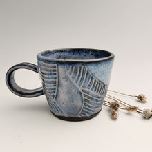 Load image into Gallery viewer, Groovy periwinkle mug