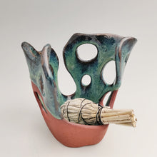 Load image into Gallery viewer, Organic form, green on red clay