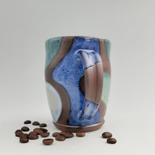 Load image into Gallery viewer, Heart mug with color blocks
