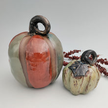 Load image into Gallery viewer, Pumpkin pair