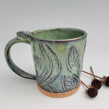 Load image into Gallery viewer, Carved green mug