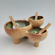 Load image into Gallery viewer, Spice bowls & mini spoons -green