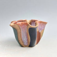 Load image into Gallery viewer, Small wavy vessel with color blocks
