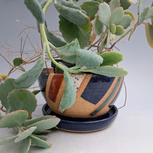Load image into Gallery viewer, Geometric Planter -dark blue base

