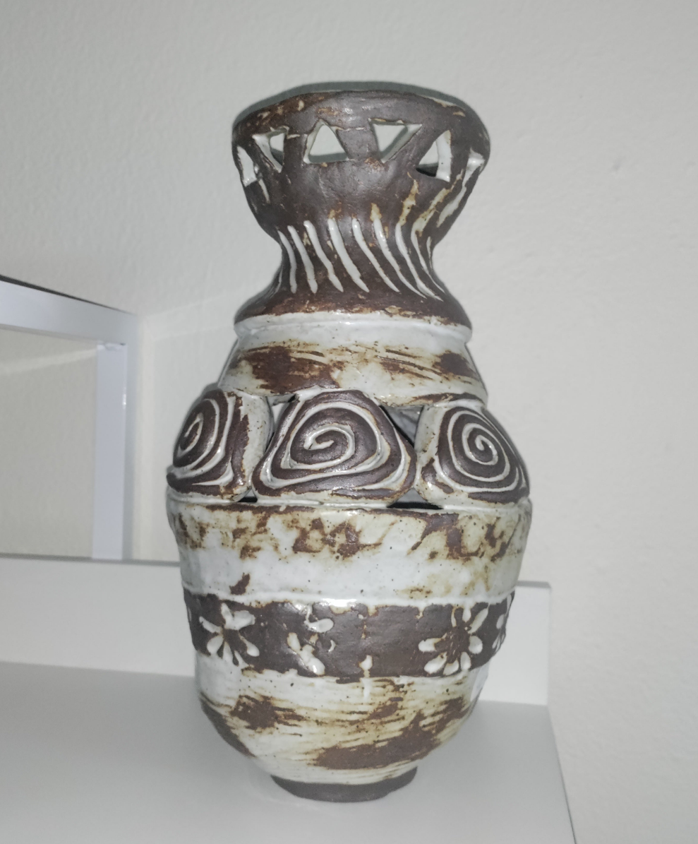 Experimental coil vessel