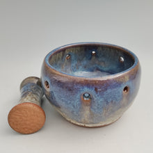 Load image into Gallery viewer, Herb stripper &amp; pestle, ocean glaze (brown clay)
