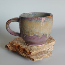 Load image into Gallery viewer, Mug -flowing purple
