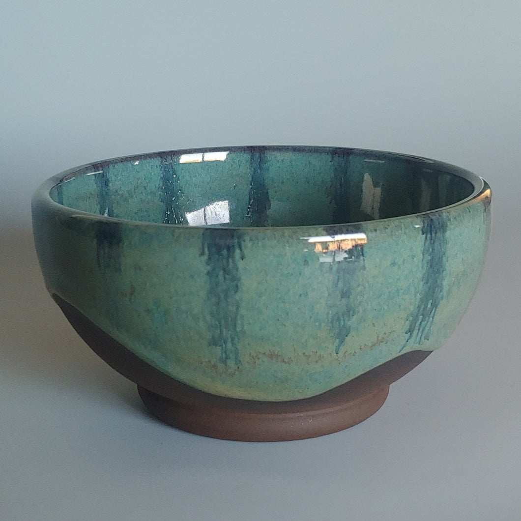 Bowl -minty sage with tiger stripes