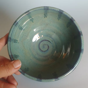 Bowl -minty sage with tiger stripes