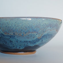 Load image into Gallery viewer, Serving bowl -blue mountains
