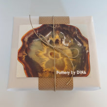 Load image into Gallery viewer, Gift wrap -simple, sustainable
