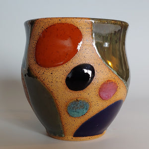 Color block mug -yin yang handle