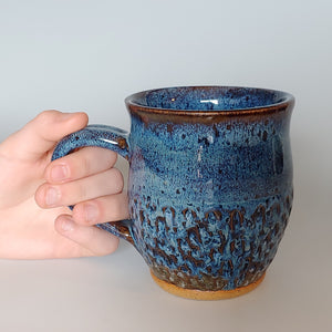 Groovy blue mug