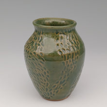 Load image into Gallery viewer, Green vase
