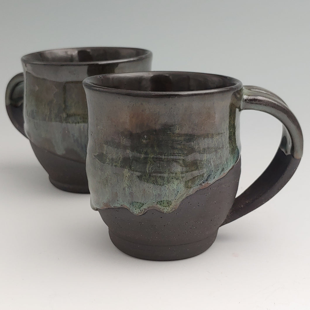 Pair of mugs, silvery charcoal