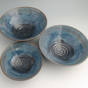 Nesting bowl trio in blues