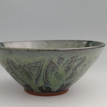 Load image into Gallery viewer, Leafy dark green bowl
