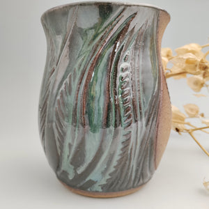 Vase in midnight green