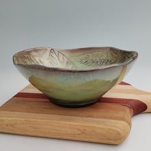 Load image into Gallery viewer, Green bowl, carved leaves
