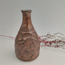 Load image into Gallery viewer, Faceted vase in bronze
