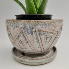 Load image into Gallery viewer, Planter with frosty triangles
