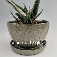 Load image into Gallery viewer, Glossy, satin, matte
