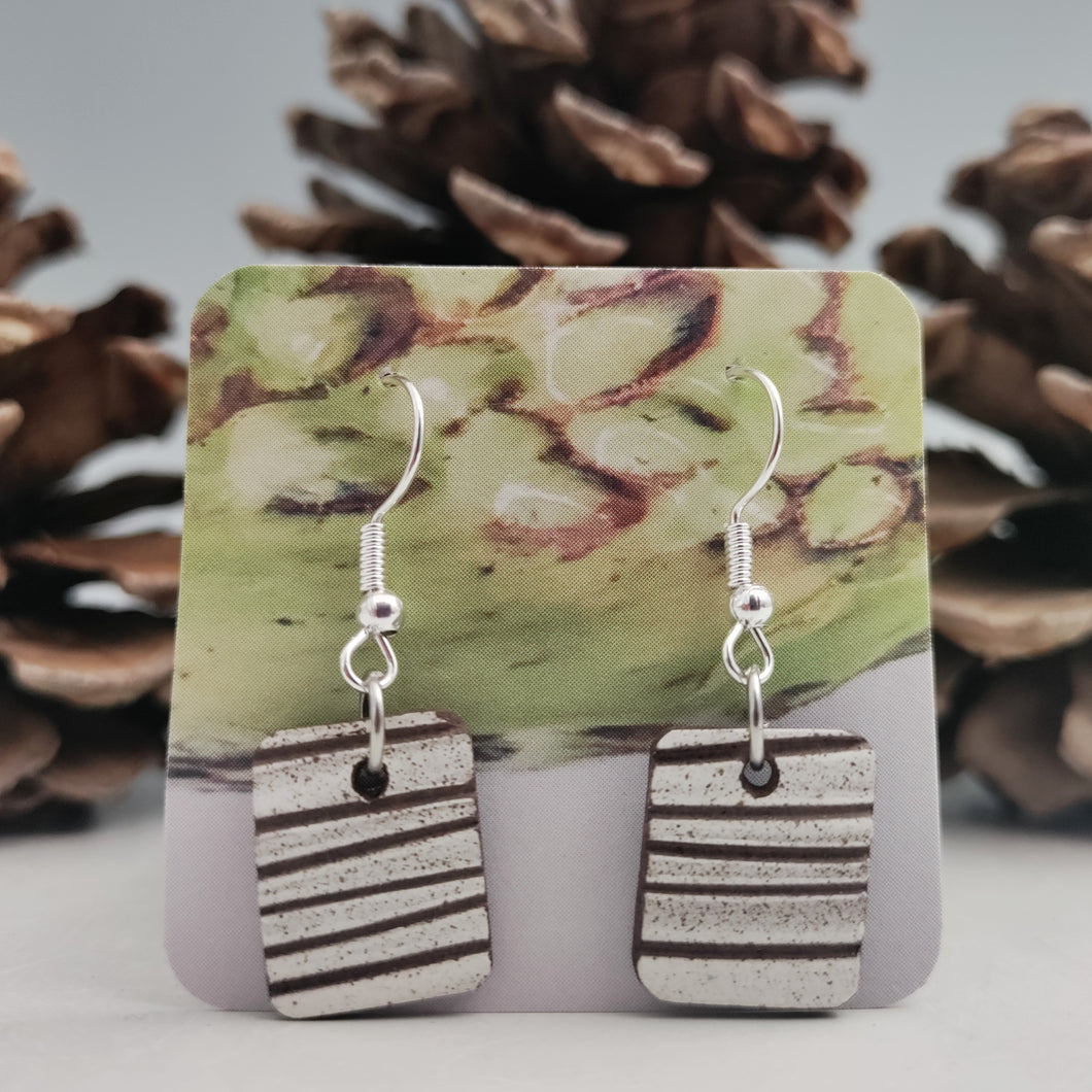 Lined squarish earrings